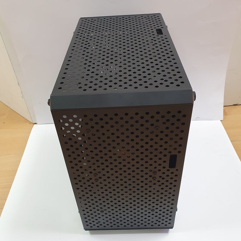 Millenium MM1 Mini reksai intel Core i5 10400f - SSD 240 Go + HDD 1 To - 16 Go - Nvidia GeForce RTX 3060 - water cooling Be Quiet